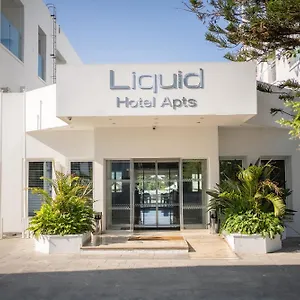 Liquid מלון דירות